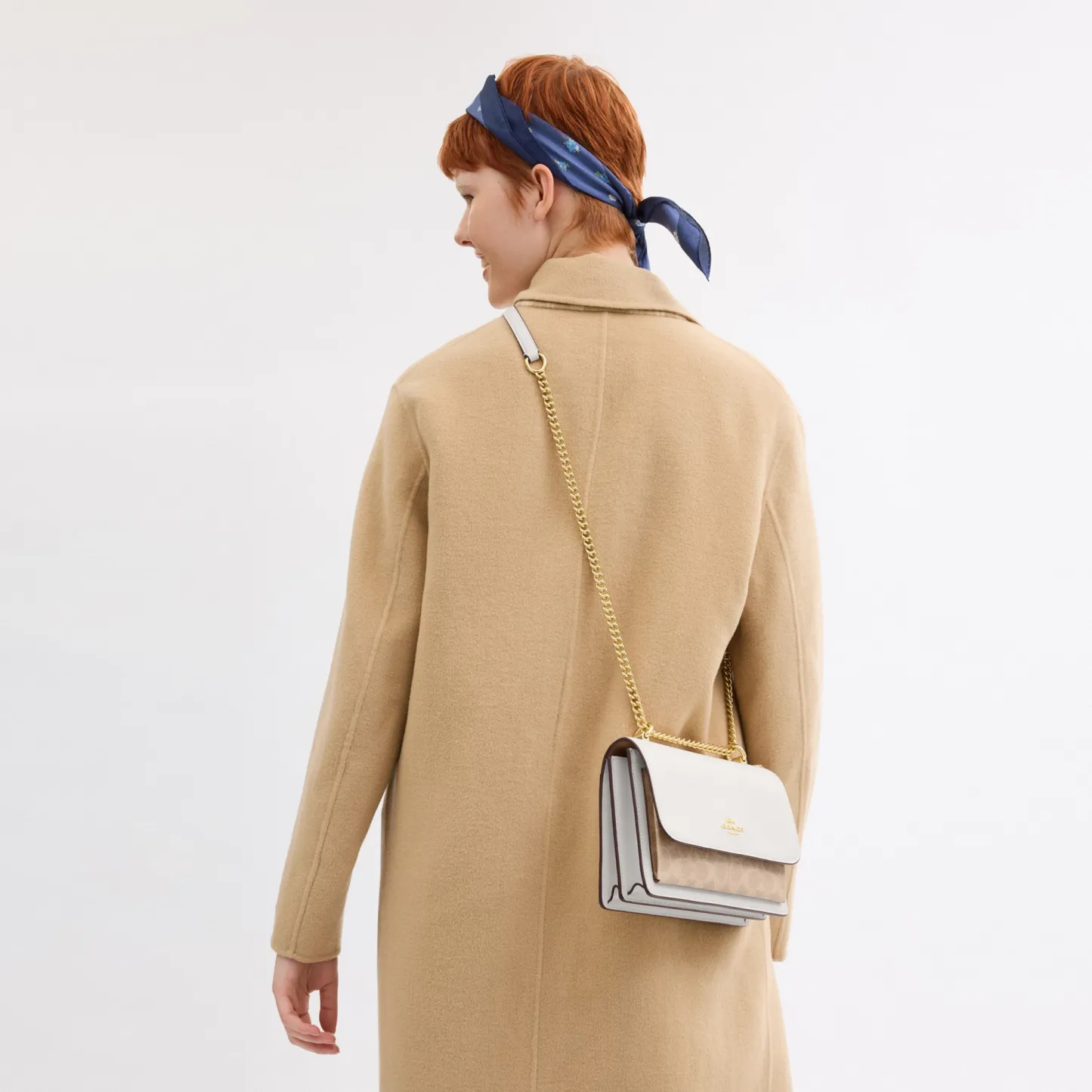 COACH®,Klare Crossbody Bag In Signature Canvas,Crossbody,Chain Detail,Pattern,Day Party,White,Detail View