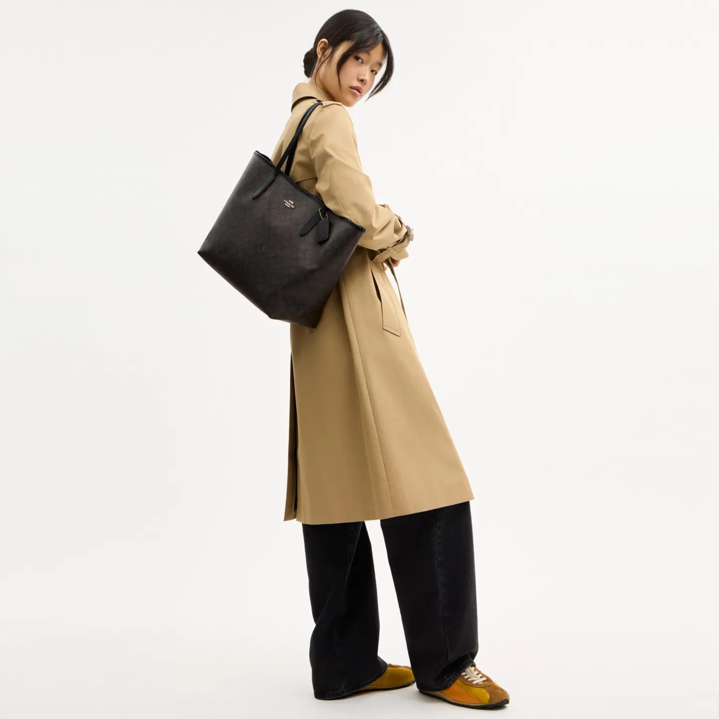 COACH®,City Tote Bag In Signature Canvas,Tote,Metal,Tag Embellishment,Color Block,Embossed,Piping,Logo,Casual,Multi Color,Detail View