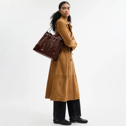 COACH®,Evelyn Large Shoulder Bag With Quilting,Leather,Bucket,Metal,Logo,Day Party,Brown,Detail View