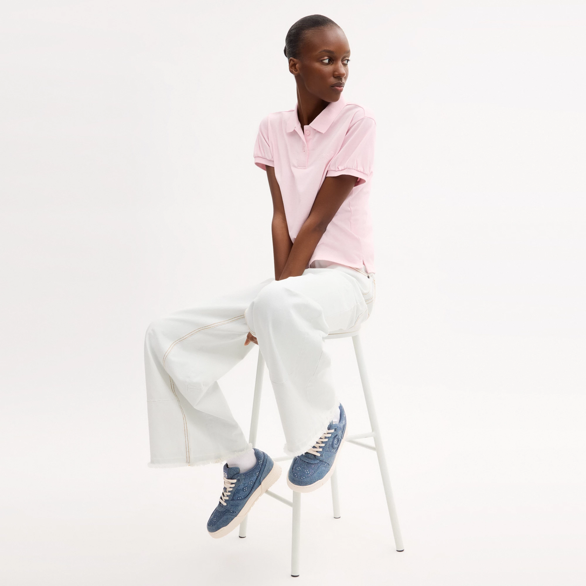 COACH®,Soho Sneaker In Signature Denim,Denim,EVA,Rubber,Recycled Polyester,Recycled Rubber,Low Top,Activewear,Fabric,Logo,...,Blue,Detail View