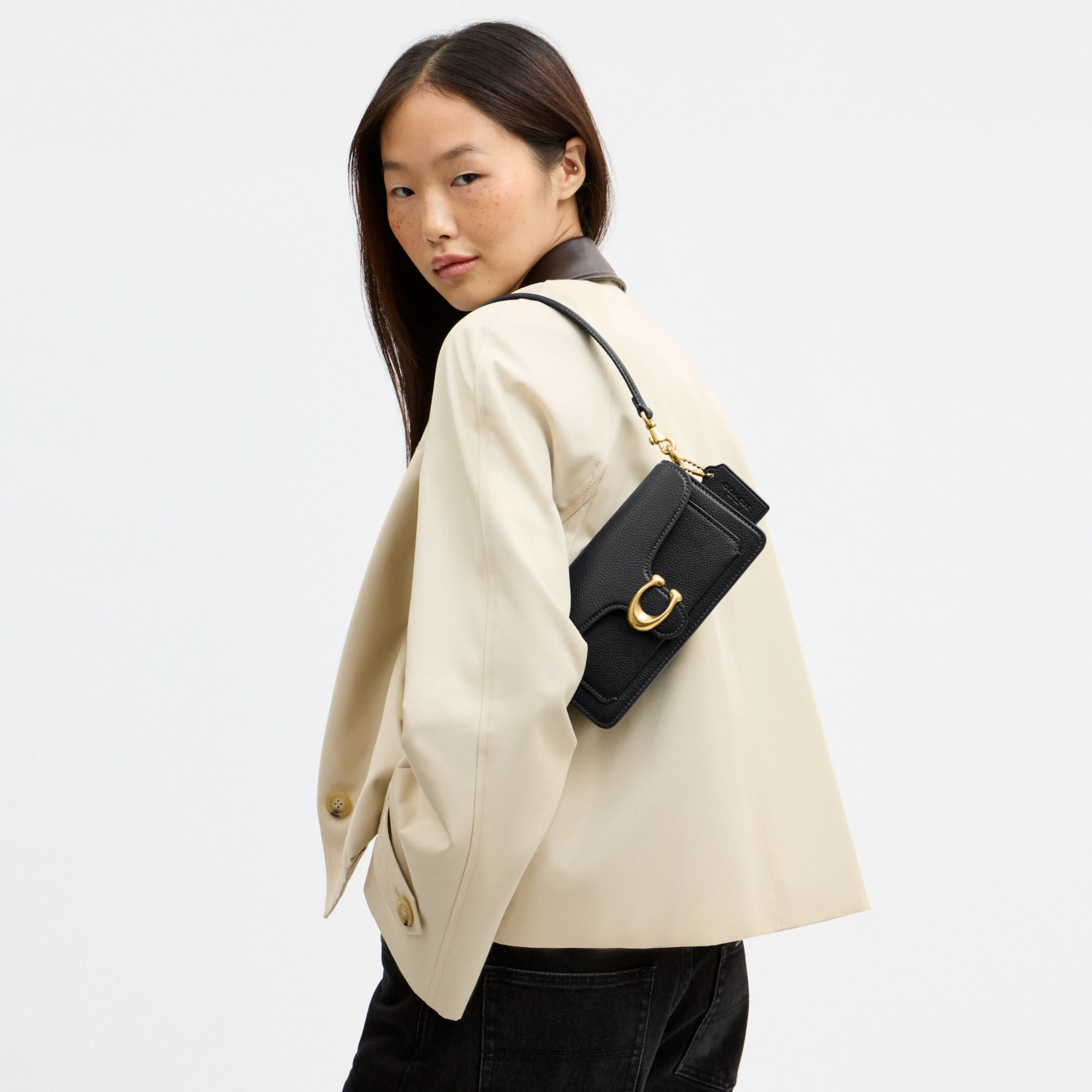 COACH®,Tabby Shoulder Bag 20,Leather,Shoulder Bag,Embossed,Metal,Logo,Day Party,Black,Detail View