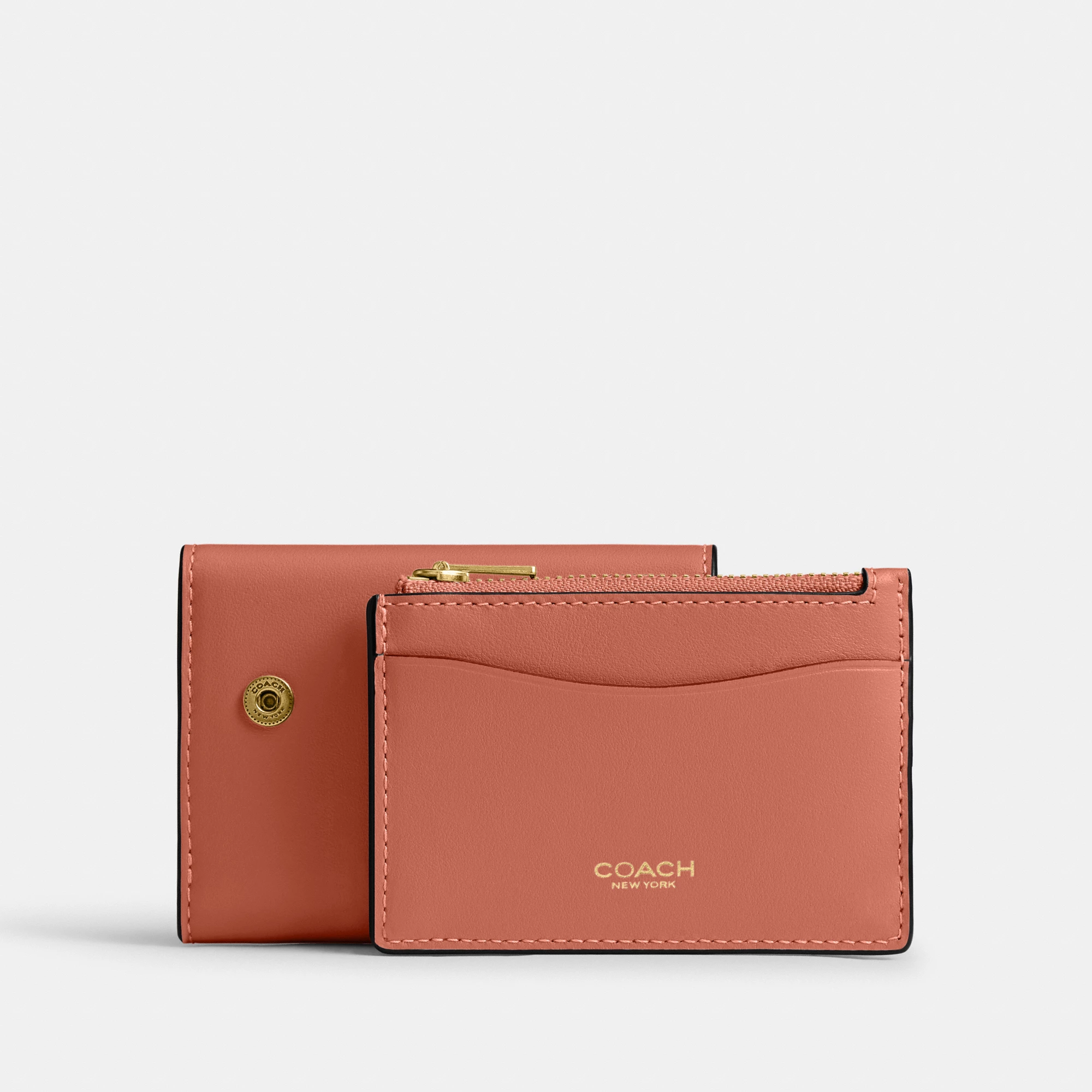 COACH®,Essential Card Holder Wallet,Leather,Calfskin Leather,Card Case,Bi Fold,Logo,Metal,Casual,Brown,Angle View