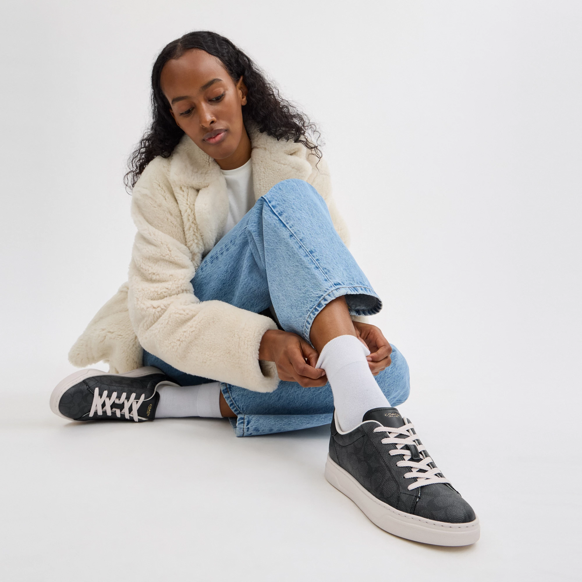 COACH®,High Line Sneaker In Signature Canvas,EVA,Canvas,Leather,Casual,Fabric,Logo,Pull Tab,Casual,,Detail View