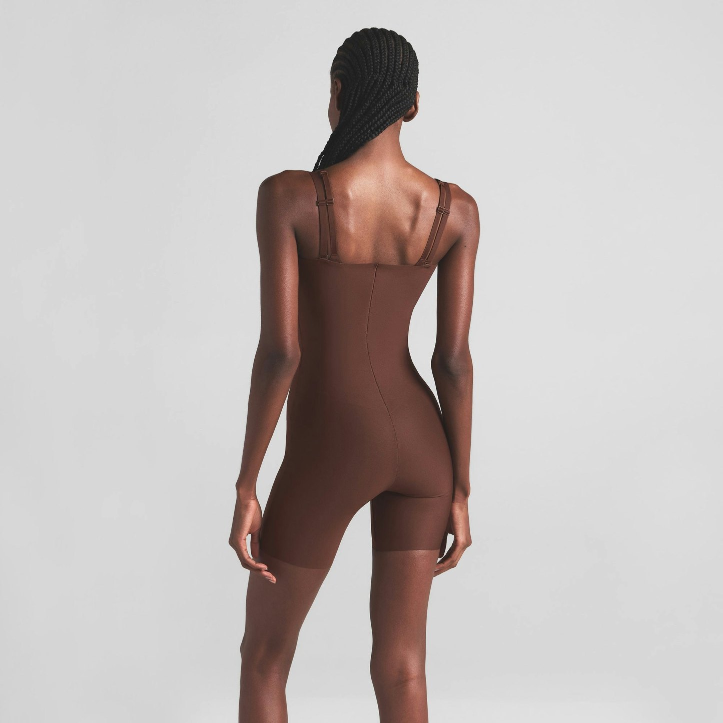 SKIMS BODY CORE SCULPT OPEN BUST MID THIGH BODYSUIT - COCOA