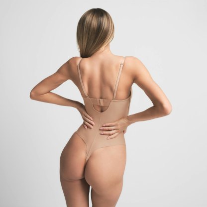 SKIMS BODY UNDERWIRE THONG BODYSUIT - CLAY