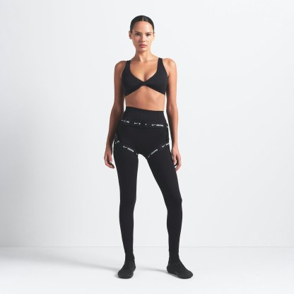 NikeSKIMS MATTE 26" LEGGING - OBSIDIAN