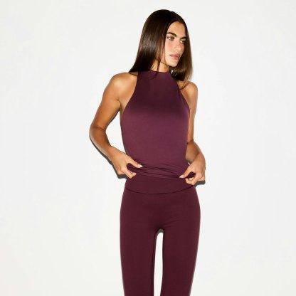 NikeSKIMS MATTE SLIM FLARE LEGGING - CURRANT - image 35