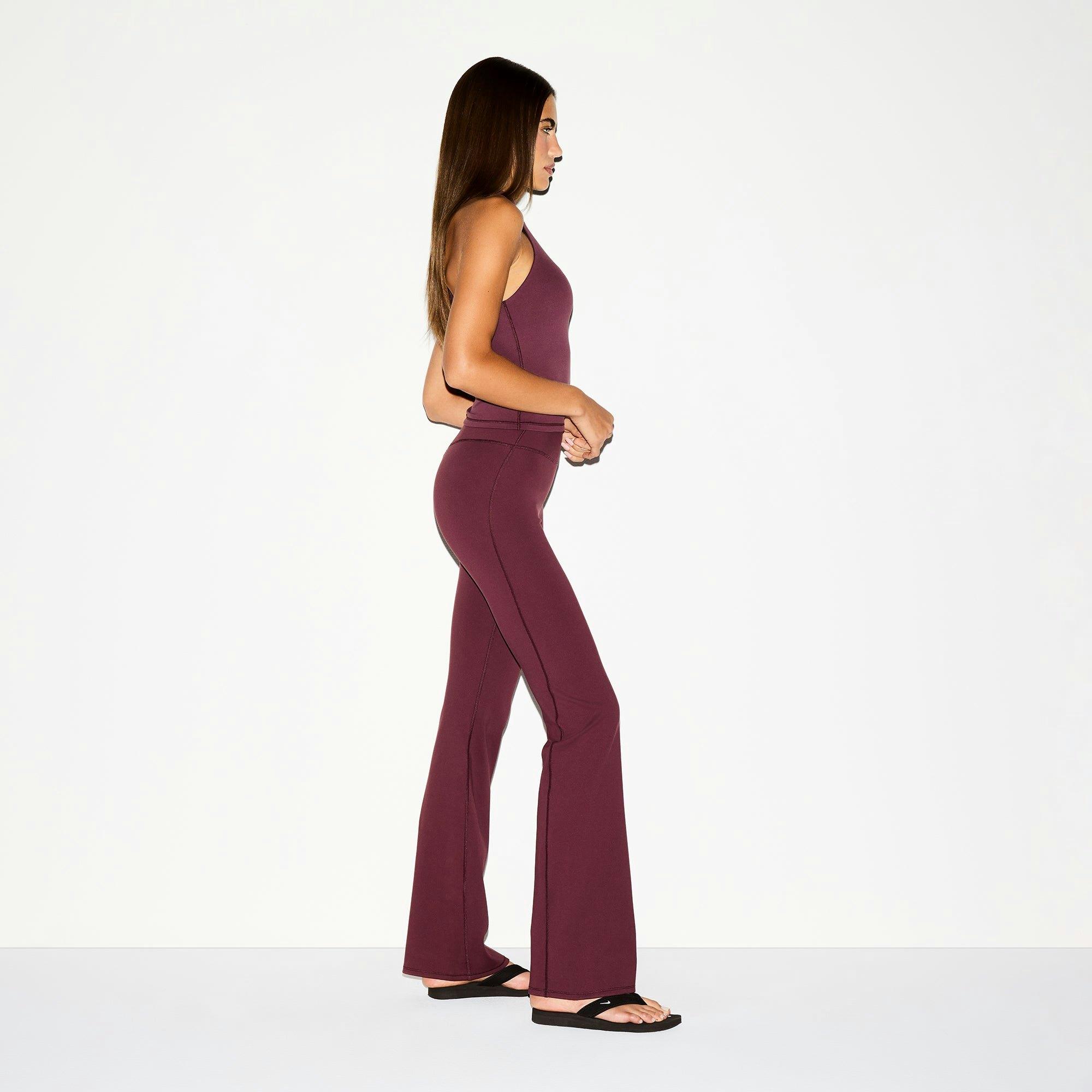 NikeSKIMS MATTE SLIM FLARE LEGGING - CURRANT - image 37