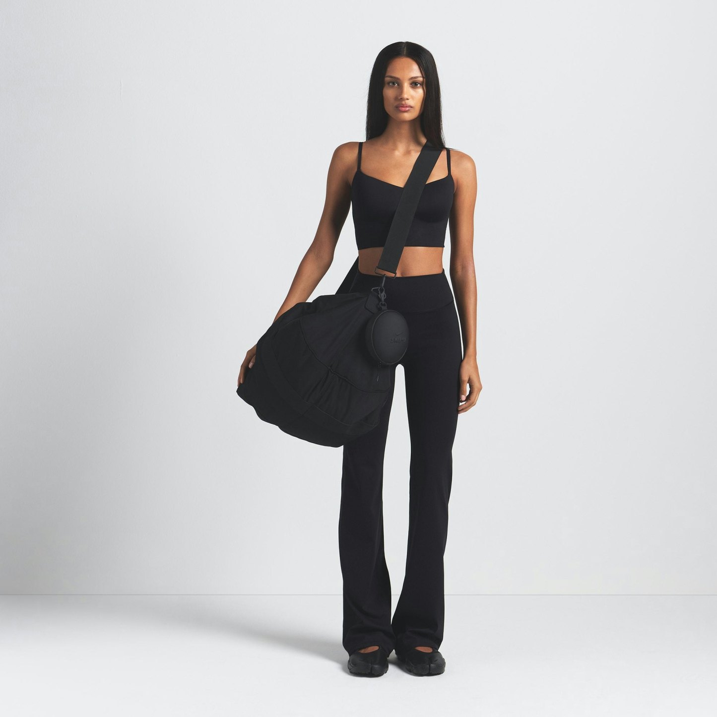 NikeSKIMS MATTE SLIM FLARE LEGGING - OBSIDIAN