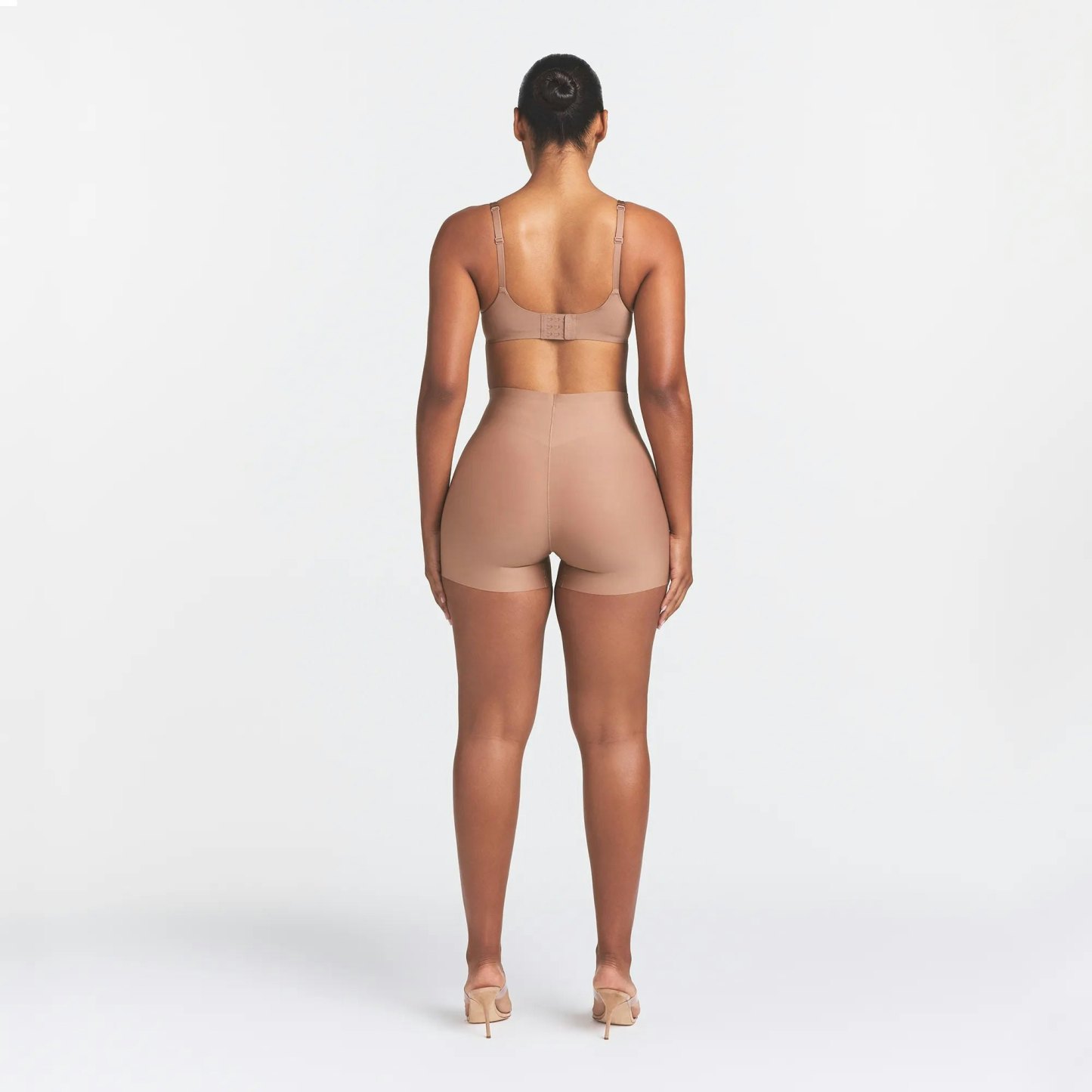 SKIMS BODY CORE SCULPT SHORTIE - SIENNA