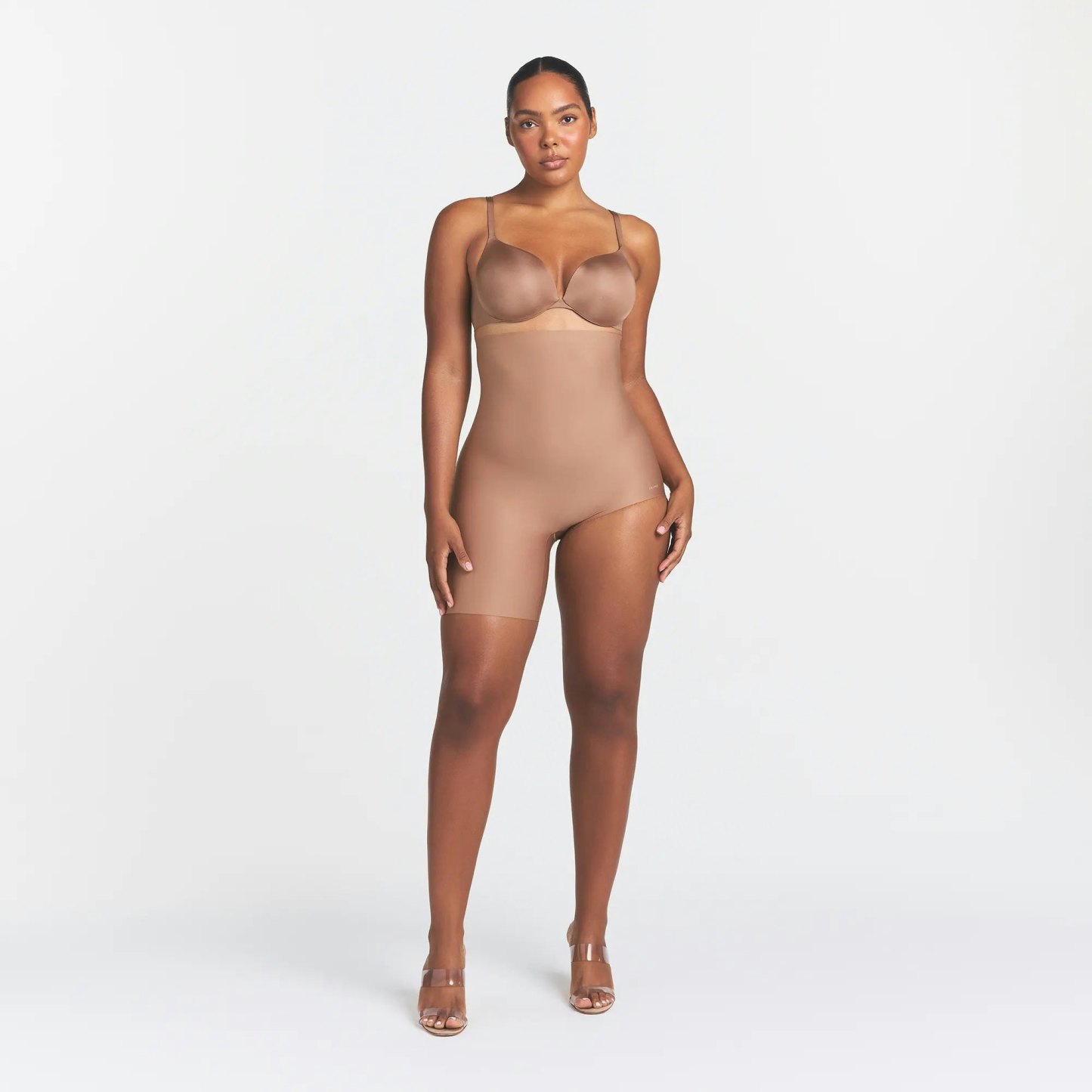 SKIMS BODY LEFT LEG SOLUTION SHORT - SIENNA