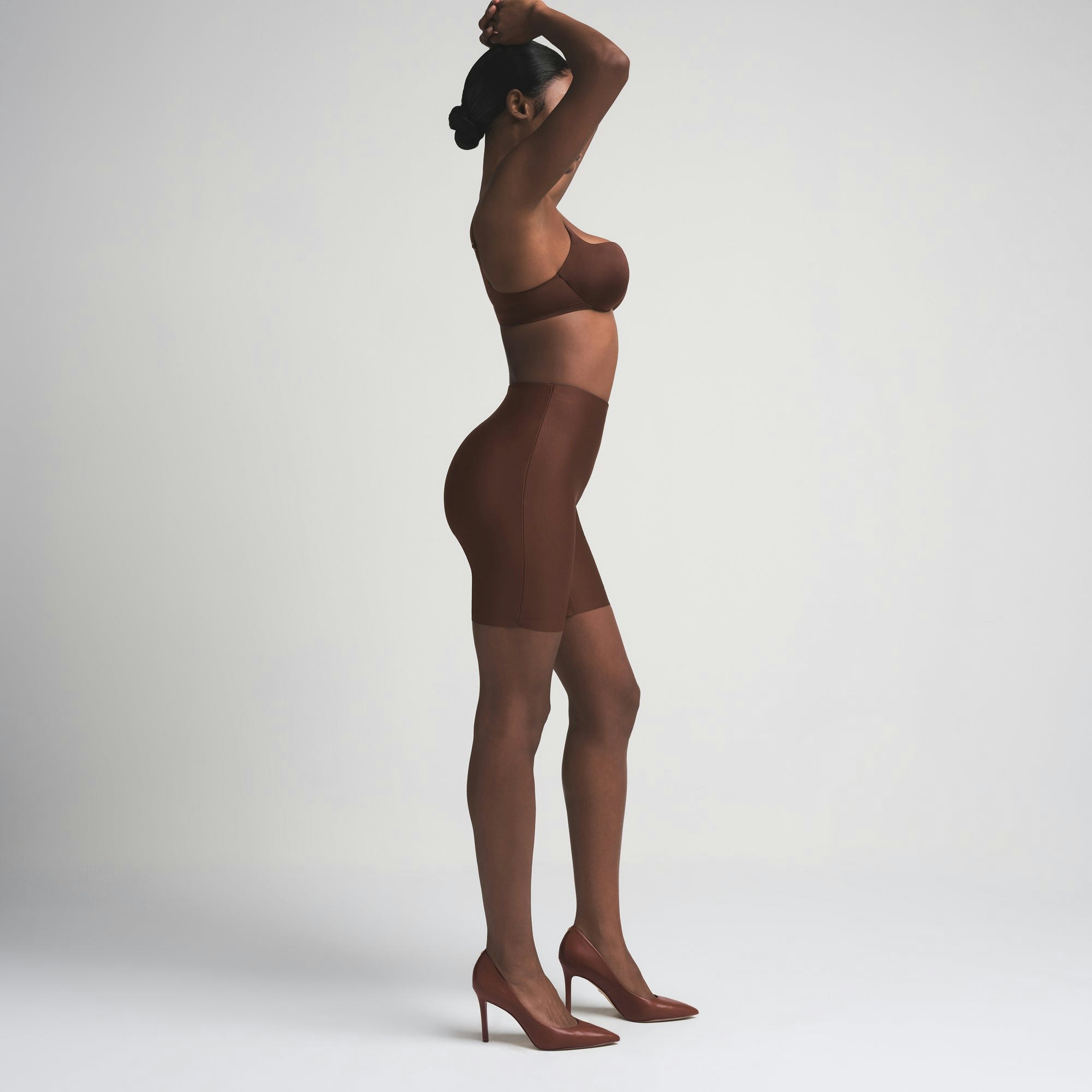 SKIMS BODY BUTT ENHANCING PADDED SHORT - COCOA