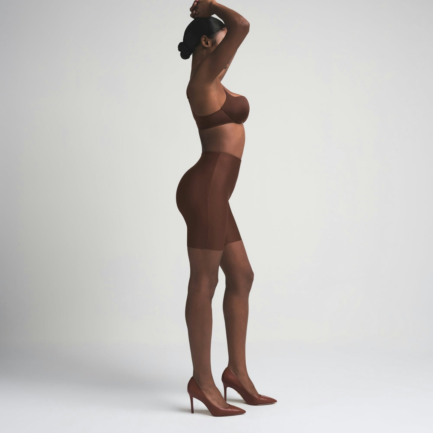 SKIMS BODY BUTT ENHANCING PADDED SHORT - COCOA