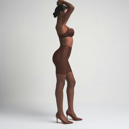SKIMS BODY BUTT ENHANCING PADDED SHORT - COCOA