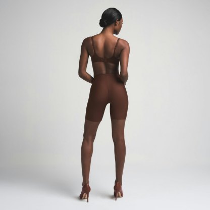 SKIMS BODY BUTT ENHANCING PADDED SHORT - COCOA