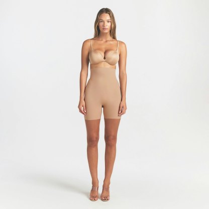 COOL SHAPEWEAR HIGH-WAISTED SHORT - CLAY