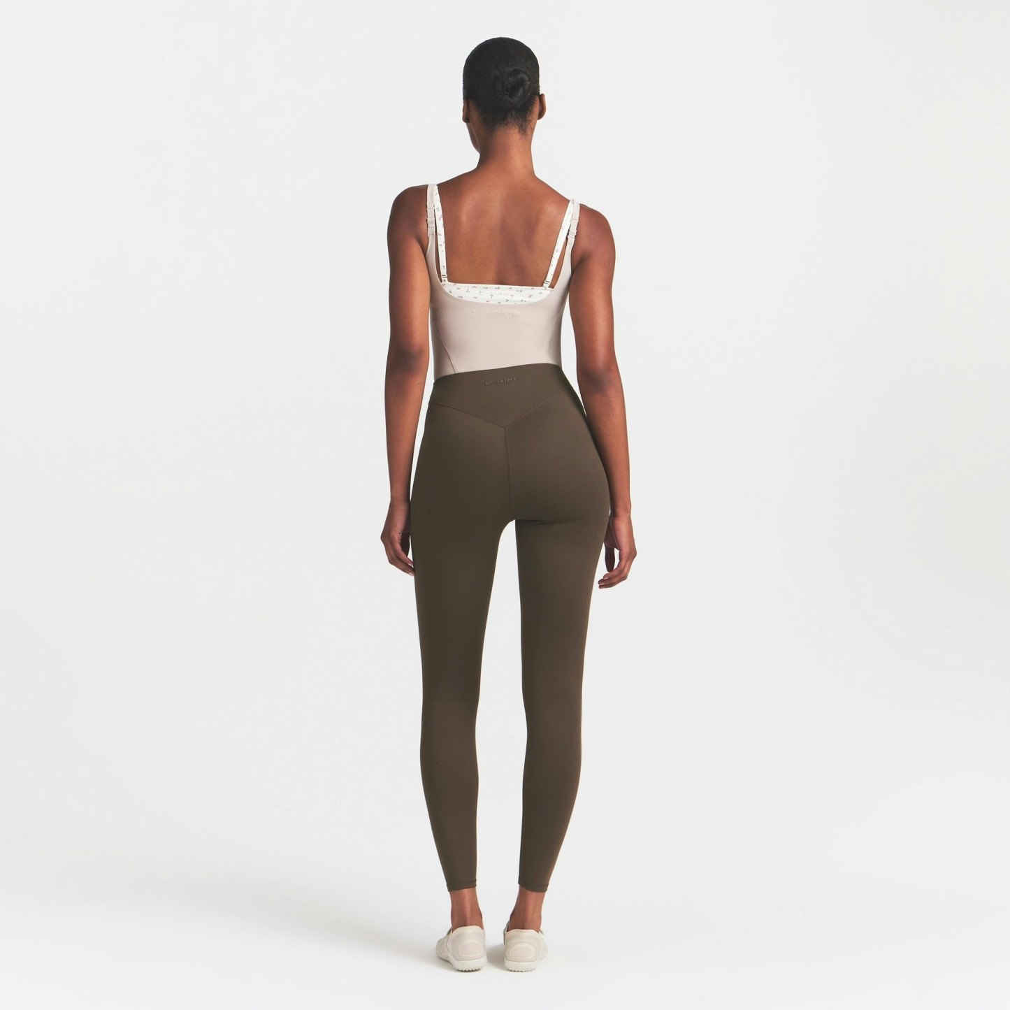 NikeSKIMS MATTE CORSET 26" LEGGING - DARK SEPIA - image 18