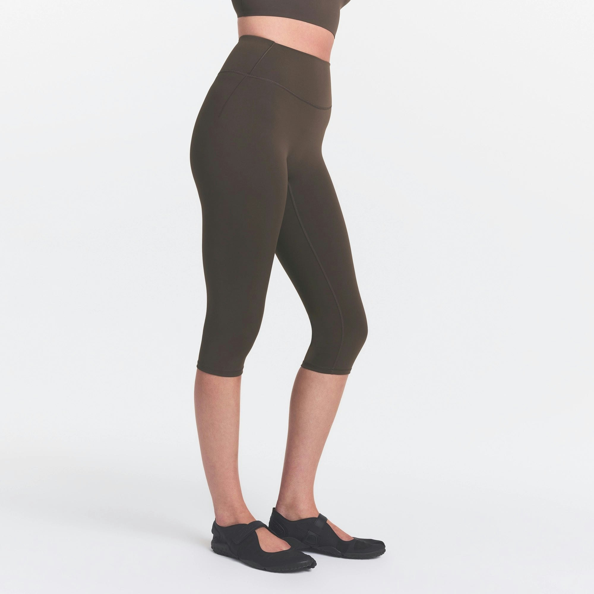 NikeSKIMS MATTE CROP 17" LEGGING - DARK SEPIA - image 16