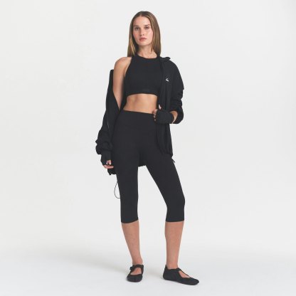 NikeSKIMS MATTE CROP 17" LEGGING - OBSIDIAN - image 5