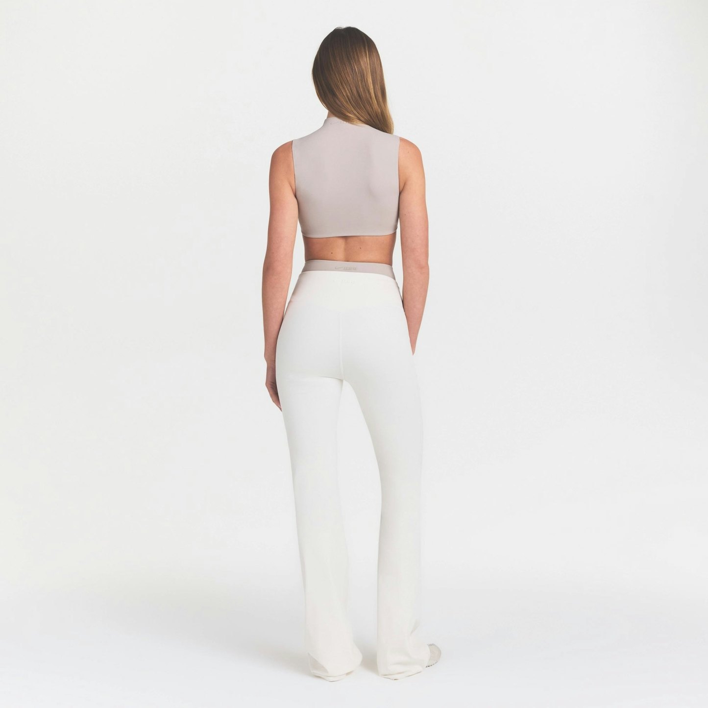 NikeSKIMS MATTE SLIM FLARE LEGGING - IVORY - image 23