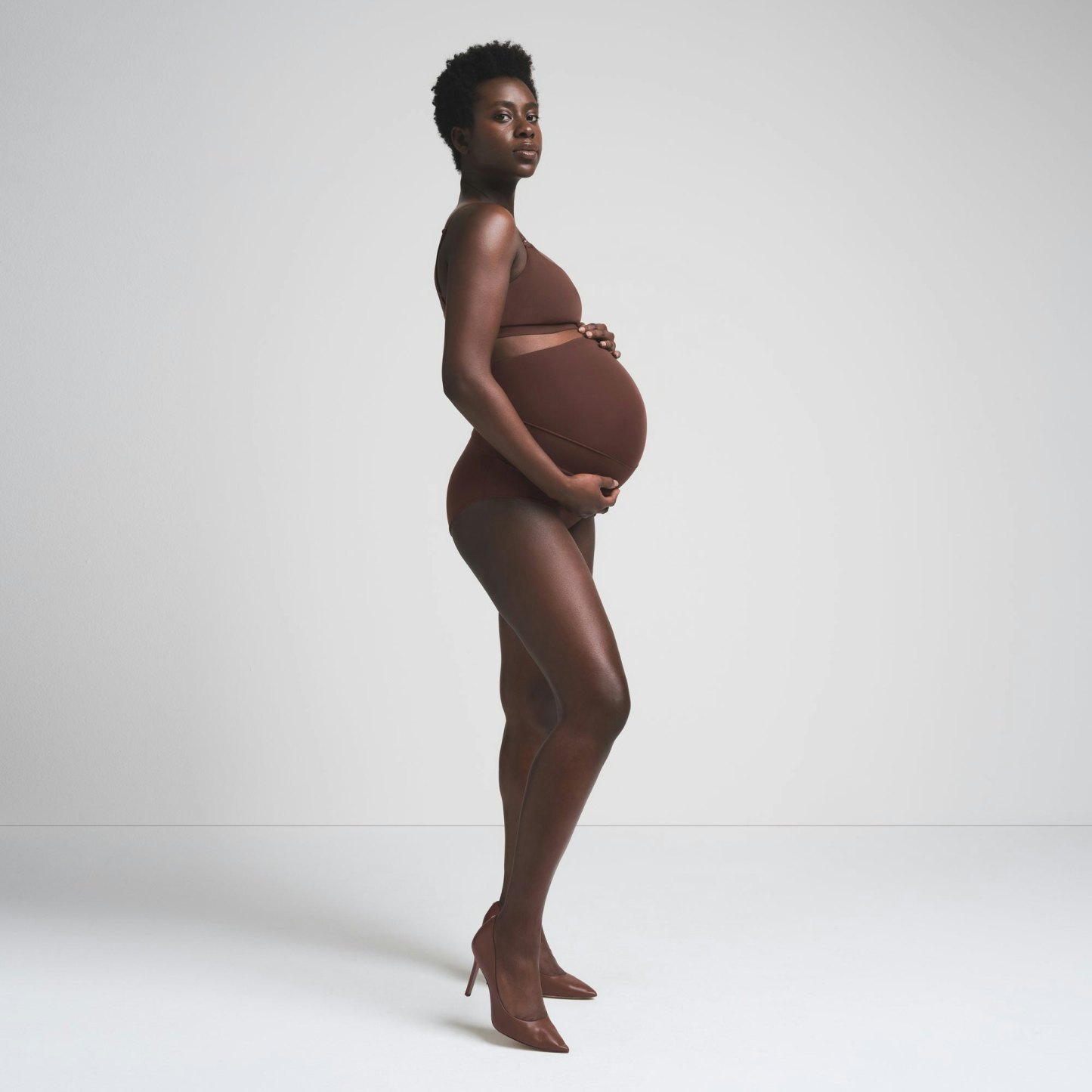 FITS EVERYBODY MATERNITY BANDED HIGH-WAISTED BRIEF - COCOA