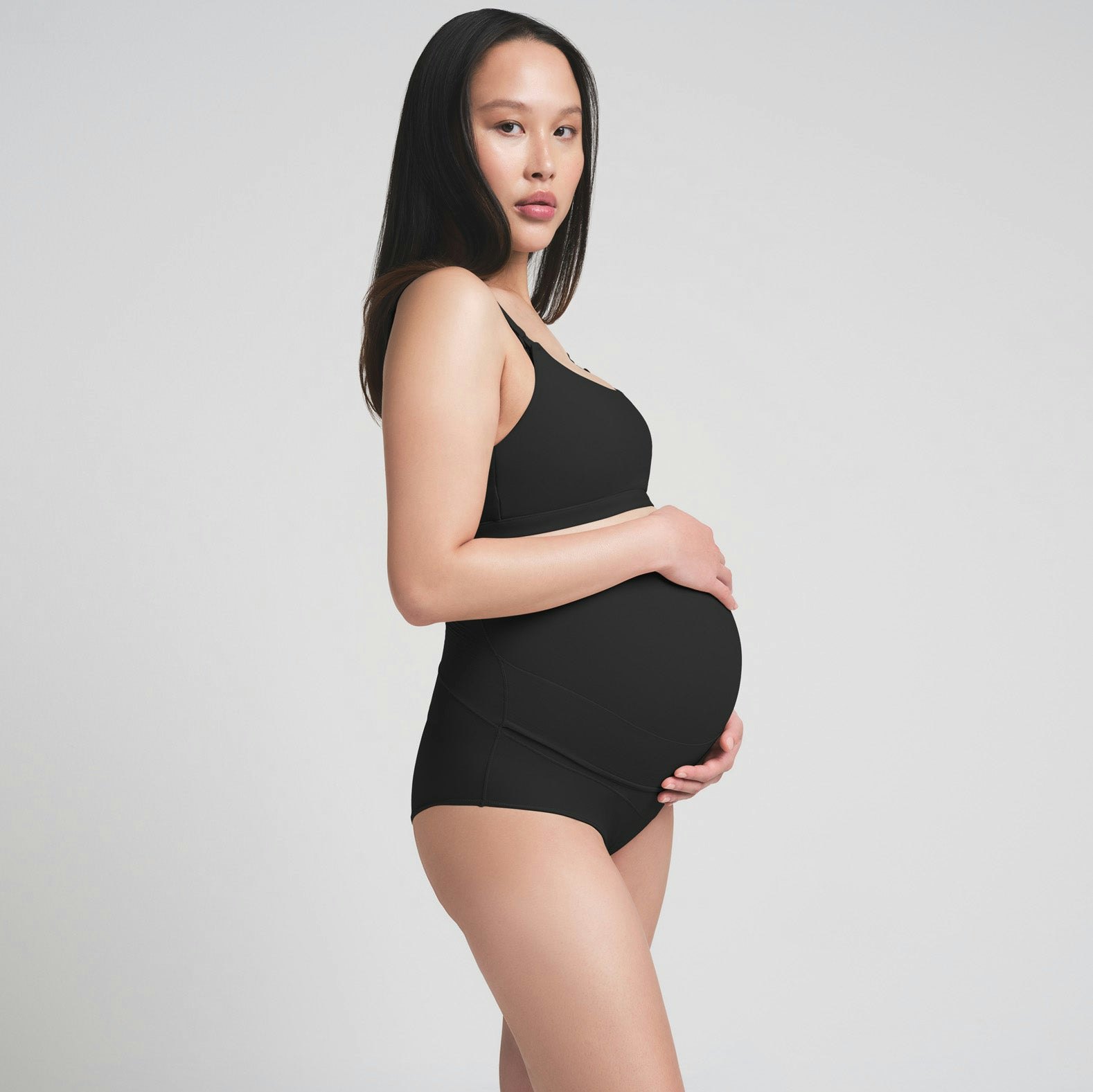 FITS EVERYBODY MATERNITY BANDED HIGH-WAISTED BRIEF - ONYX