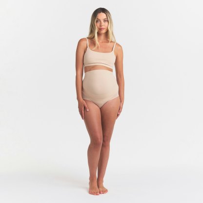 FITS EVERYBODY MATERNITY BANDED HIGH-WAISTED BRIEF - SAND