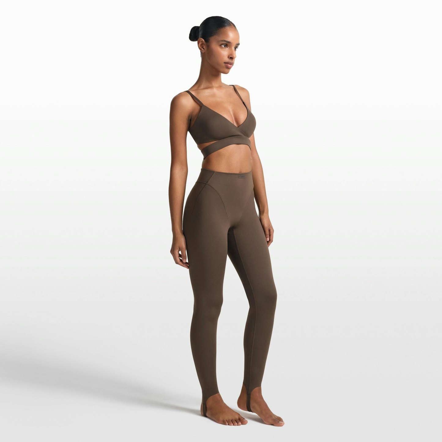 NikeSKIMS MATTE V-LINE STIRRUP LEGGING - DARK SEPIA - image 10