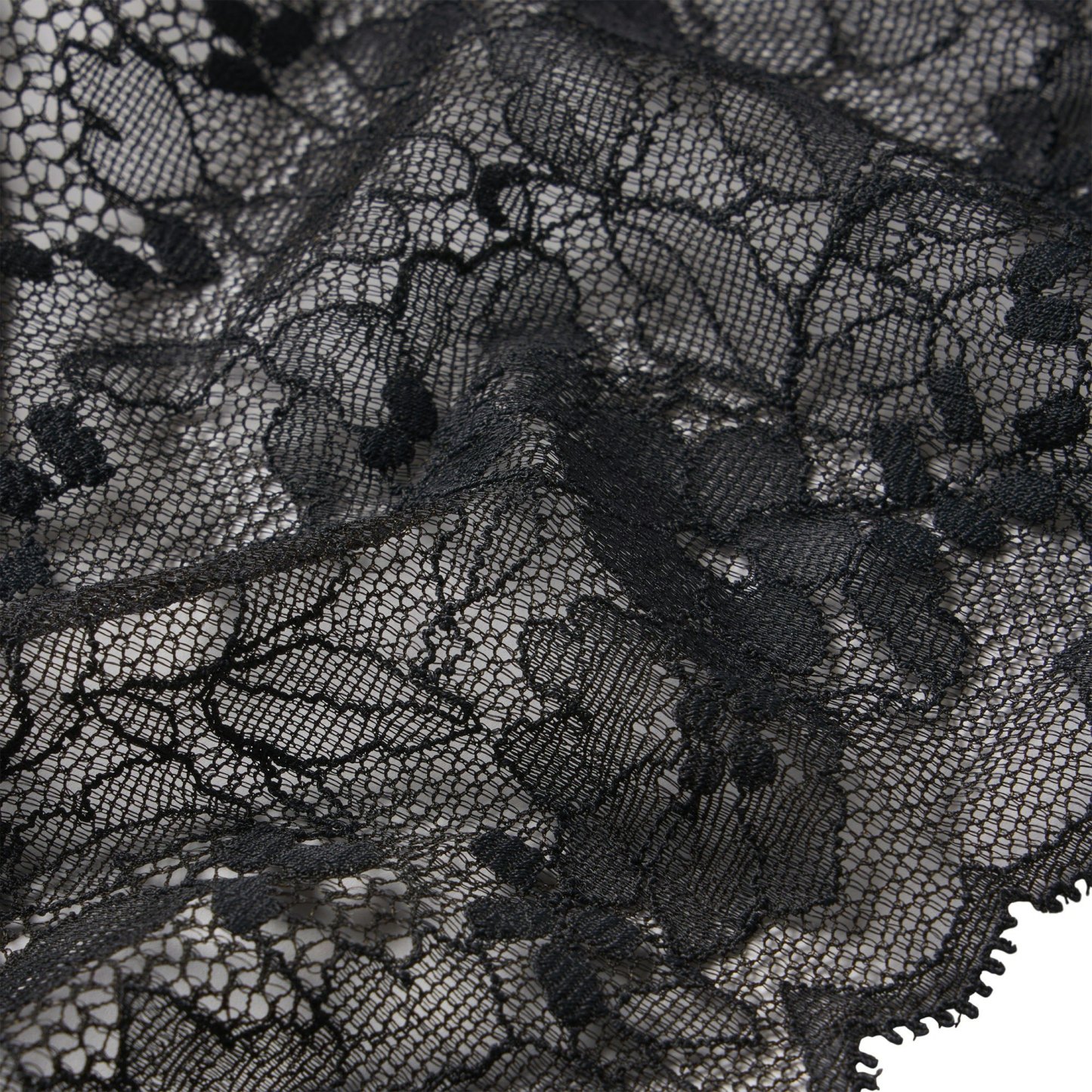 SKIMS LACE THONG - ONYX