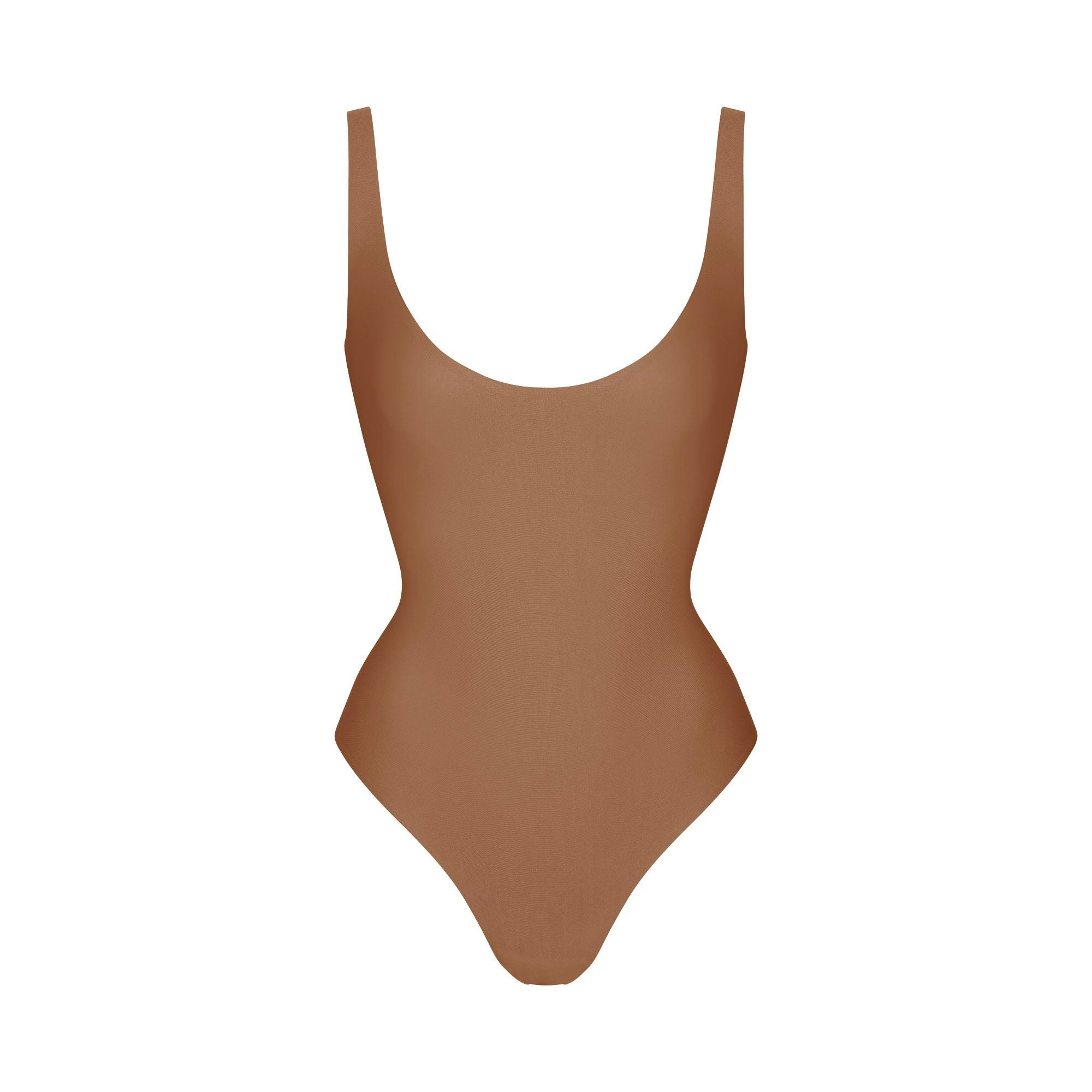 SKIMS BODY SCOOP LOW BACK THONG BODYSUIT - JASPER