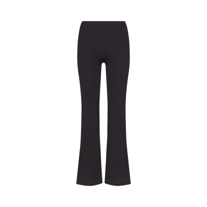 NikeSKIMS MATTE SLIM FLARE LEGGING - OBSIDIAN - image 9