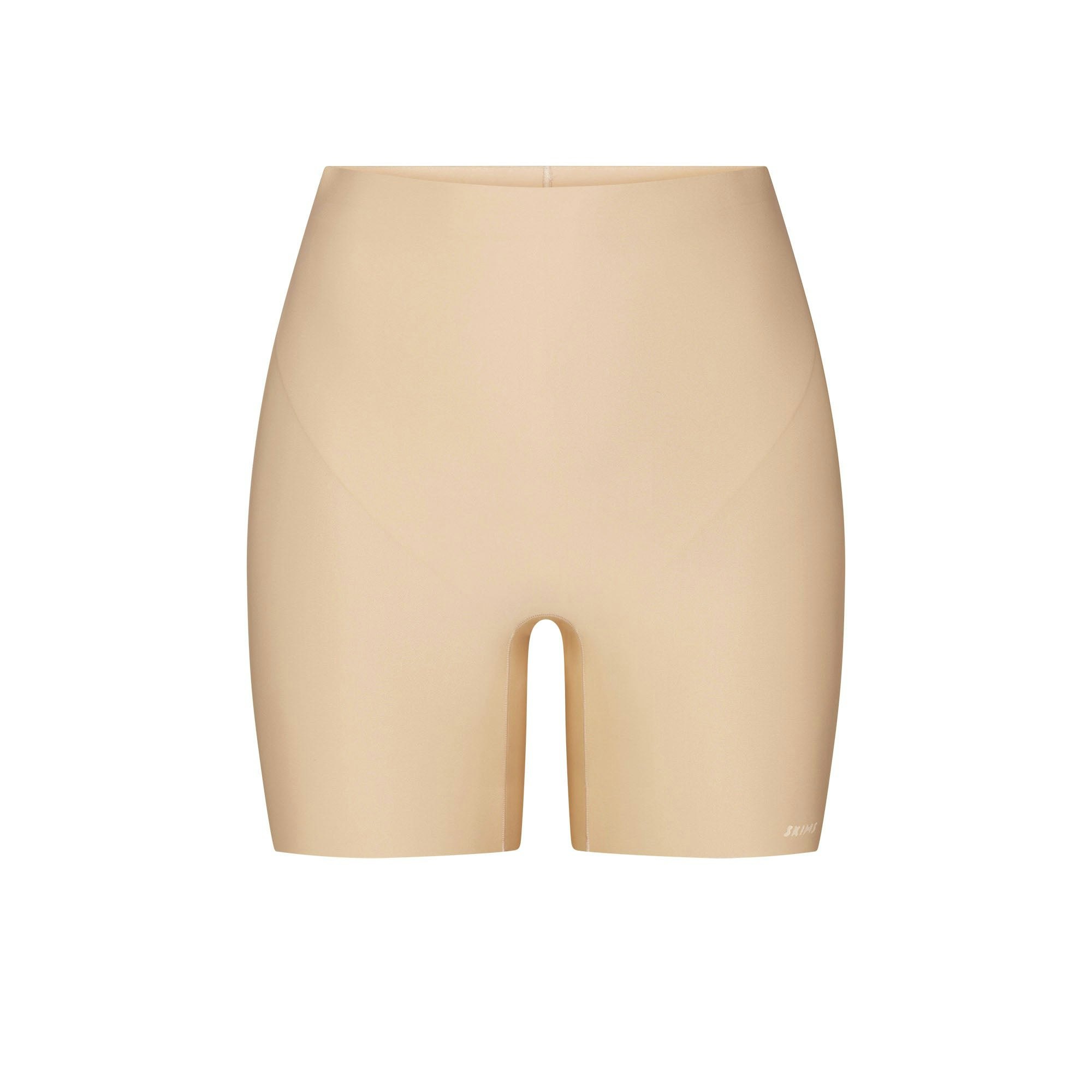 SKIMS BODY CORE SCULPT SHORTIE - SAND