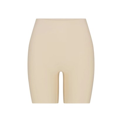 SKIMS BODY BUTT ENHANCING PADDED SHORT - SAND