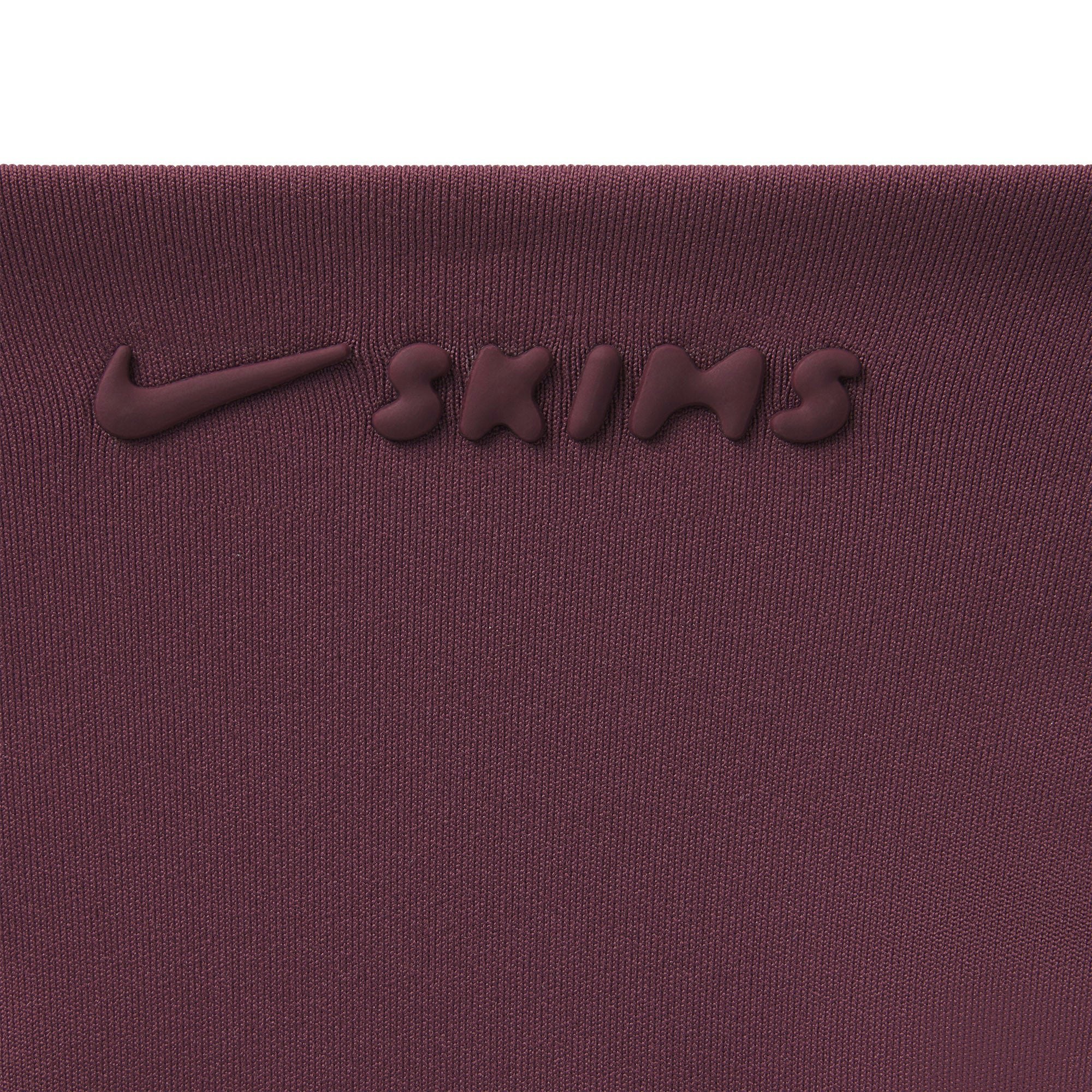 NikeSKIMS MATTE FOOTSIE GRIP LEGGING - CURRANT - image 34