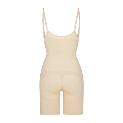 SEAMLESS SCULPT BUTT LIFTING OPEN BUST BODYSUIT - SAND