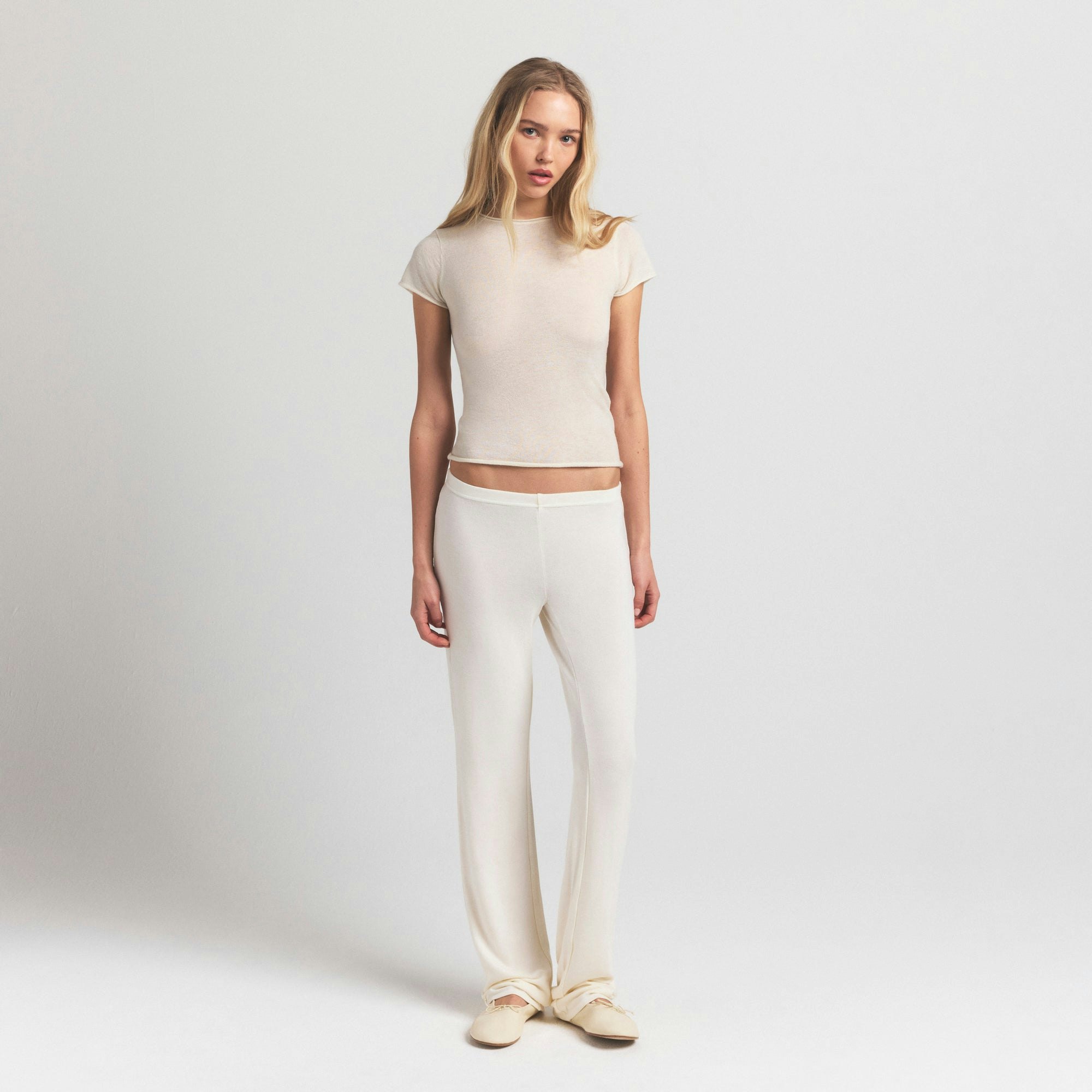 FEATHERWEIGHT CASHMERE TEE - EGRET - image 17
