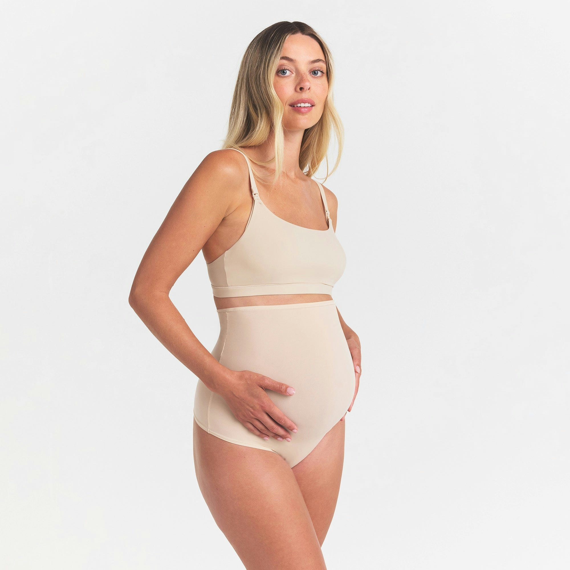 FITS EVERYBODY MATERNITY HIGH-WAISTED THONG - SAND
