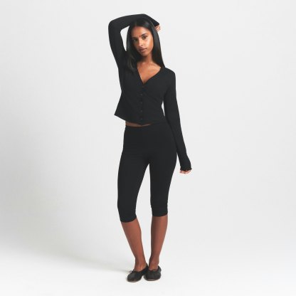 FEATHERWEIGHT CASHMERE CARDIGAN - ONYX - image 17