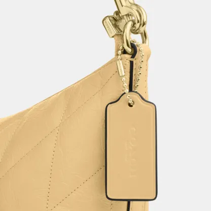 COACH®,Caitlin Shoulder Bag With Quilting,Lining Recycled Polyester,Recycled Polyester,Shoulder Bag,Logo,Chain Detail,Shou...,Beige,Closer View