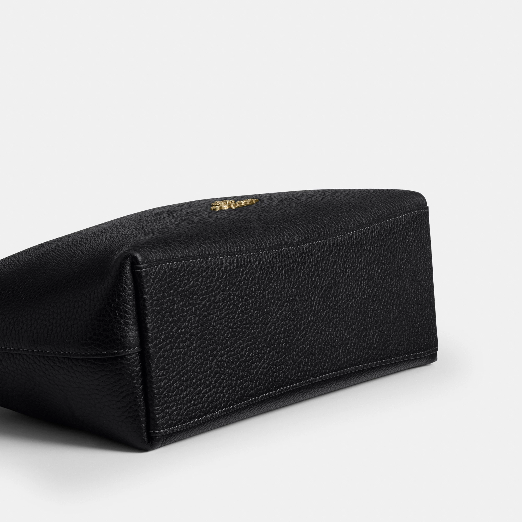 COACH®,Laurel Shoulder Bag,Leather,Hobo,Logo,Gold Metal,Casual,Black,Outsole View