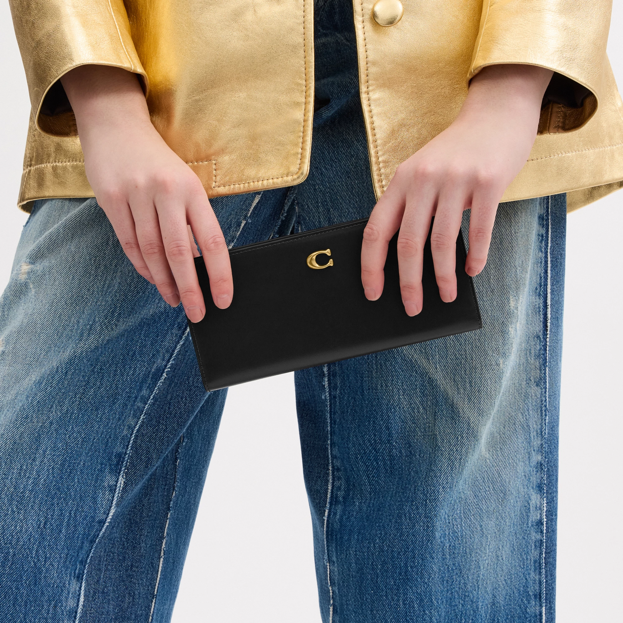COACH®,Essential Slim Wallet,Leather,Continental,Bi Fold,Logo,Metal,Casual,Black,Detail View