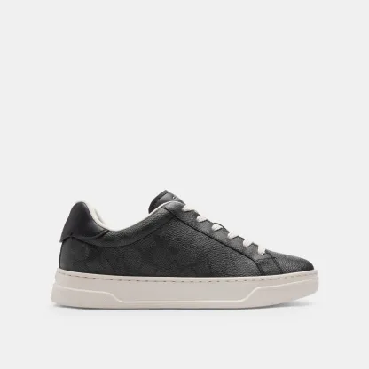 COACH®,High Line Sneaker In Signature Canvas,EVA,Canvas,Leather,Casual,Fabric,Logo,Pull Tab,Casual,,Angle View