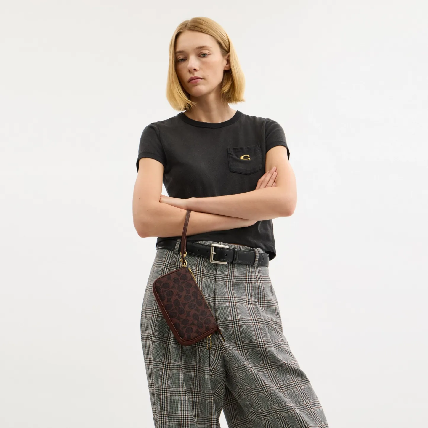 COACH®,Plaza Bag 18 In Signature Canvas,Calfskin Leather,Leather,Canvas,Fabric,Shoulder Bag,Logo,Compact,Lined,2 in 1,Bras...,Brown,Detail View