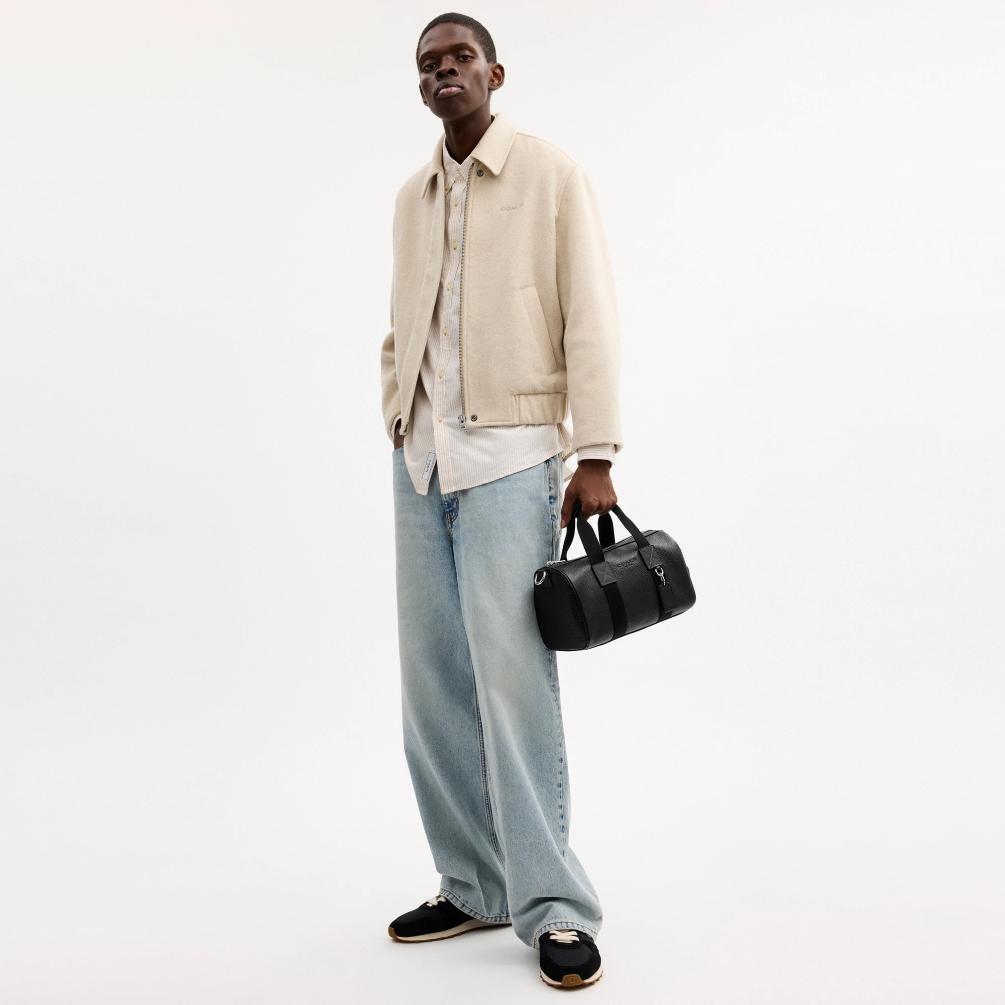 COACH®,Explorer Duffle Bag 28,Leather,Duffle Bag,Logo,Father's Day,Black,Detail View