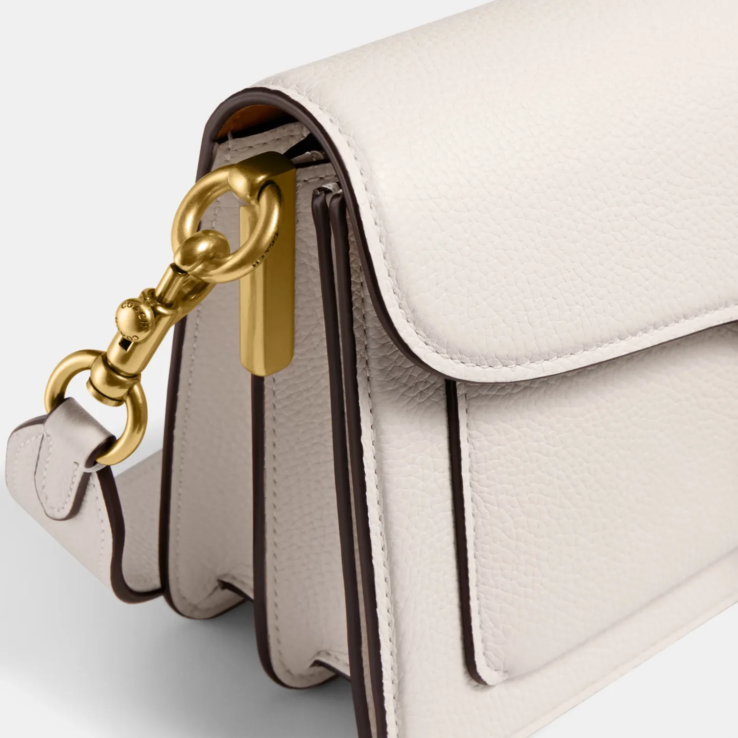 COACH®,Tabby Shoulder Bag 26,Leather,Shoulder Bag,Crossbody,Logo,Gusset,Gold Metal,Casual,White,Closer View