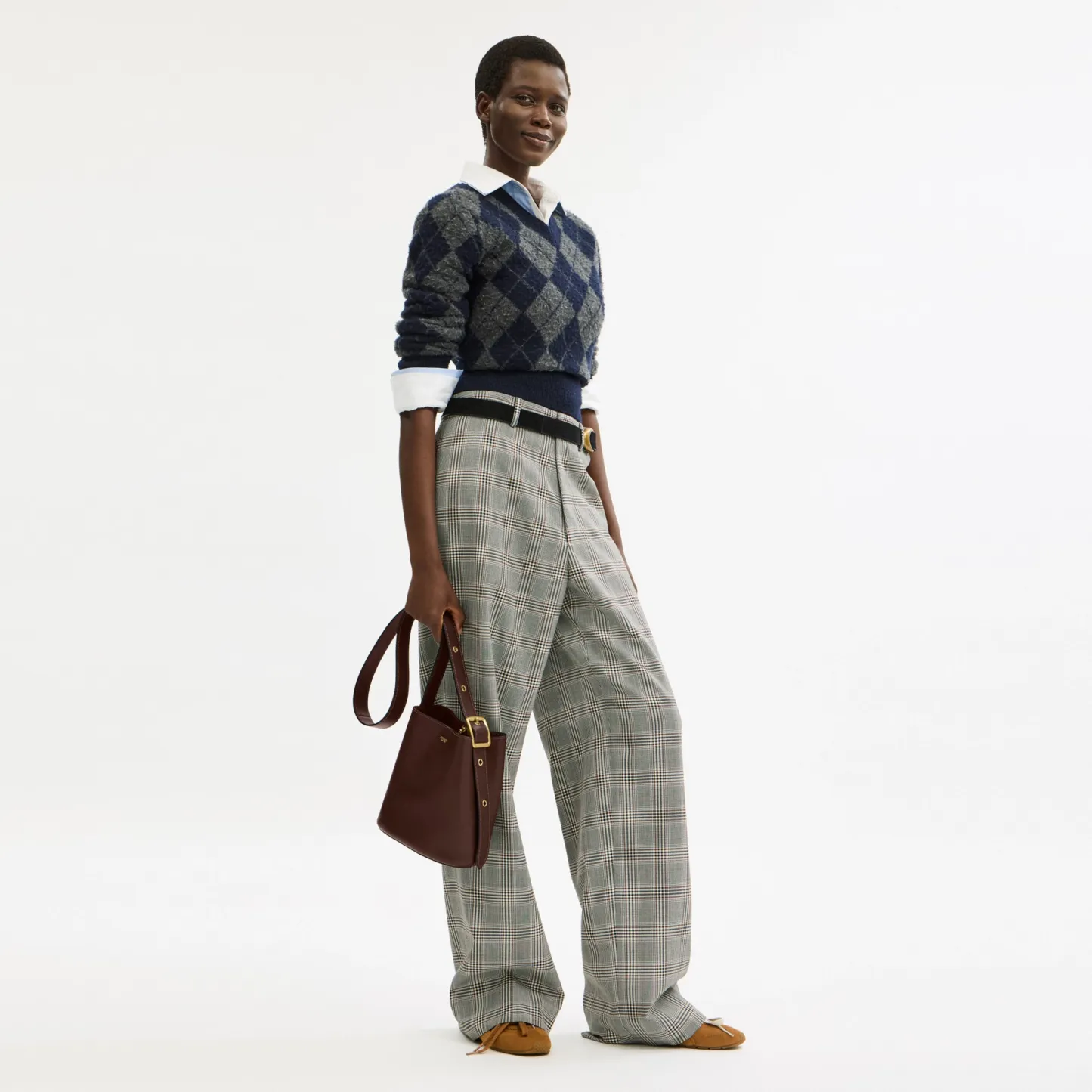 COACH®,Bleecker Bucket Bag 21,Leather,Bucket,Adjustable,Compact,Removable Pouch,Gold Metal,Casual,Brown,Detail View