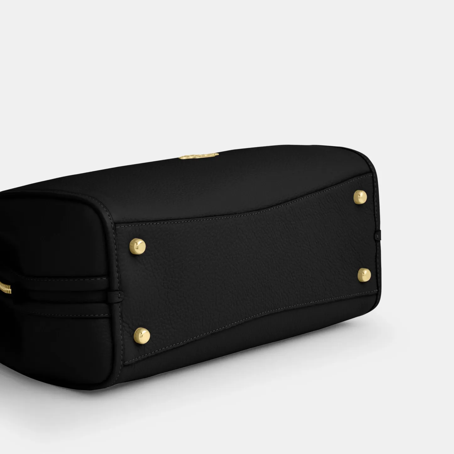 COACH®,Erin Shoulder Bag,Leather,Shoulder Bag,Logo,Gold Metal,Casual,Black,Outsole View