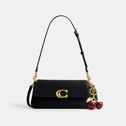 COACH®,Jet Shoulder Bag,Calfskin Leather,Shoulder Bag,Logo,Metal,Gold Metal,Casual,Black,Angle View