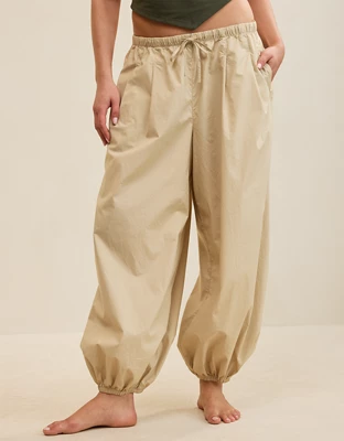 Aerie Woven Balloon Pant - Soft Wheat