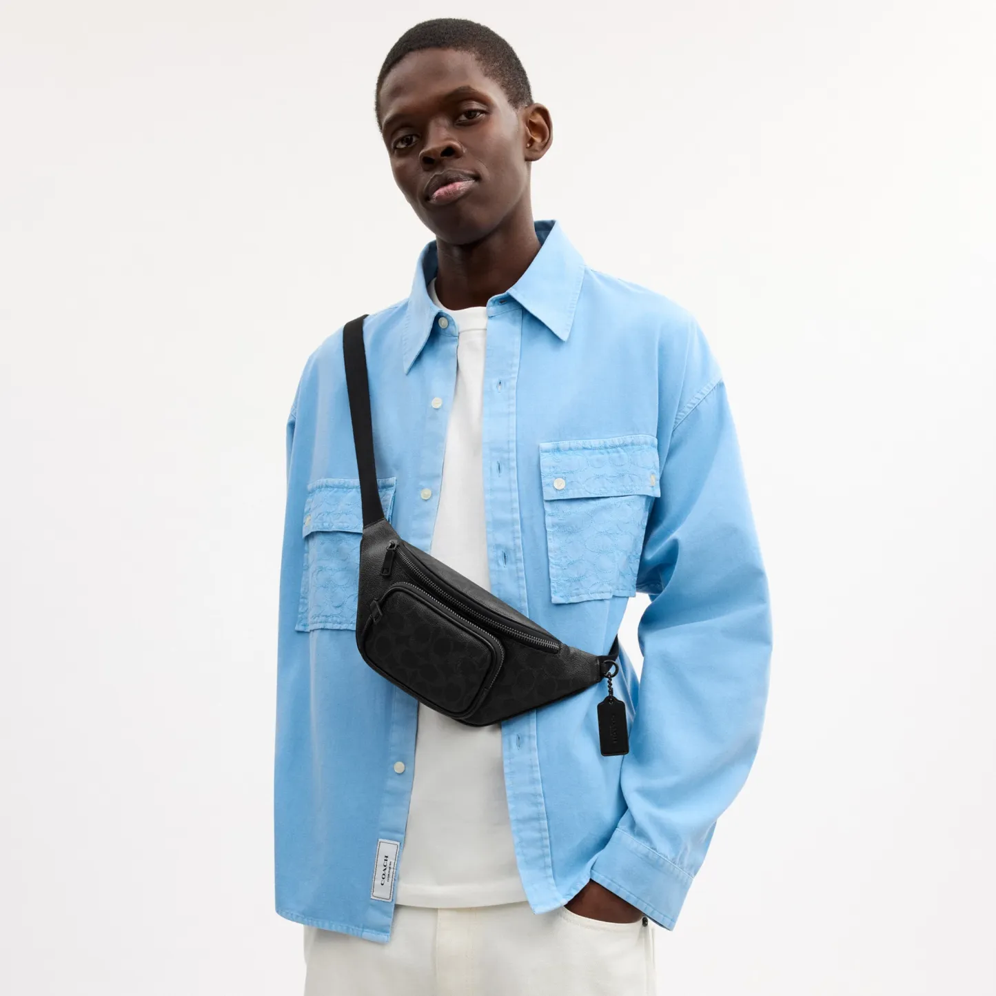 COACH®,Travis Belt Bag 30 In Signature Canvas,Recycled Polyester,Leather,Canvas,Belt Bag,Logo,Adjustable,Gunmetal,Casual,Black,Detail View